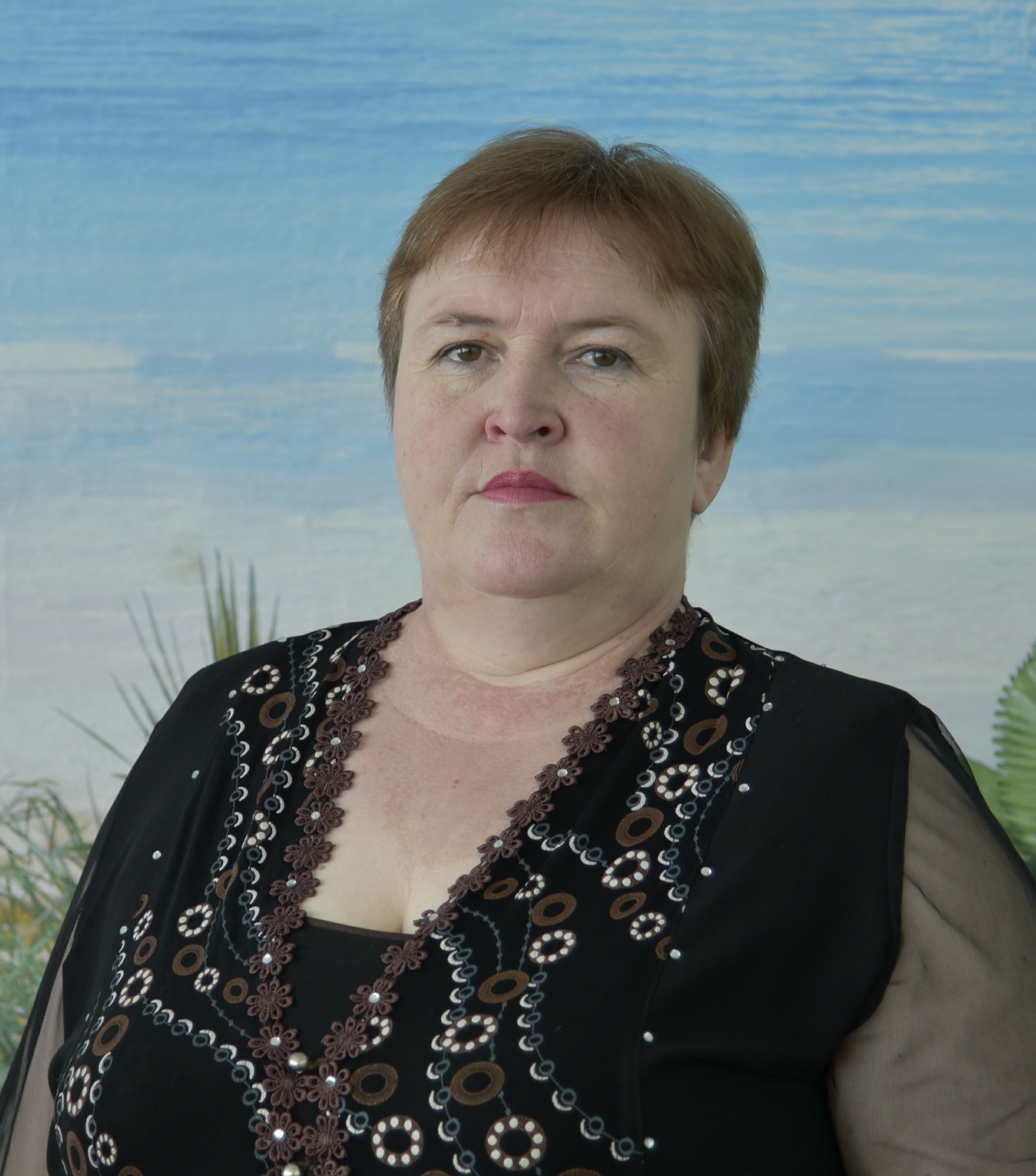 Кутикова Елена Николаевна.